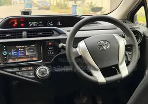 Toyota Aqua 2016 White