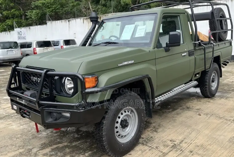 Toyota Land Cruiser 2025 Green