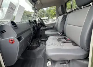 Toyota Land Cruiser 2025 Green