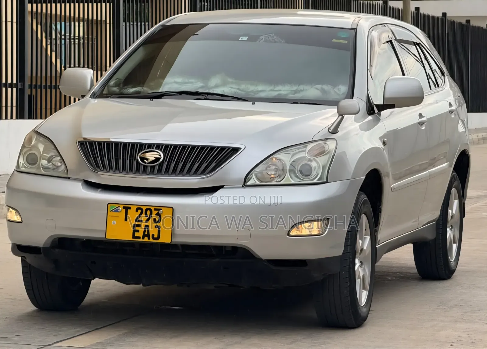 Toyota Harrier 2006