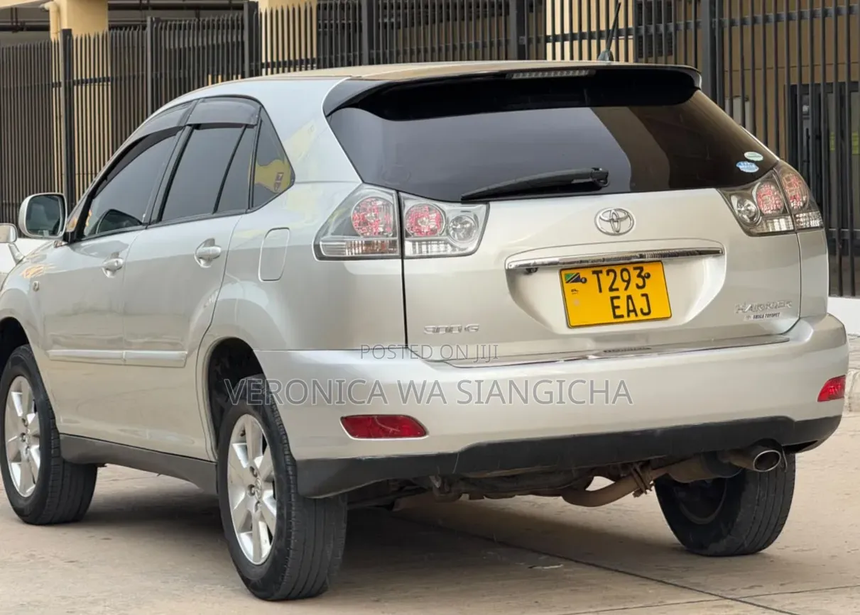Toyota Harrier 2006
