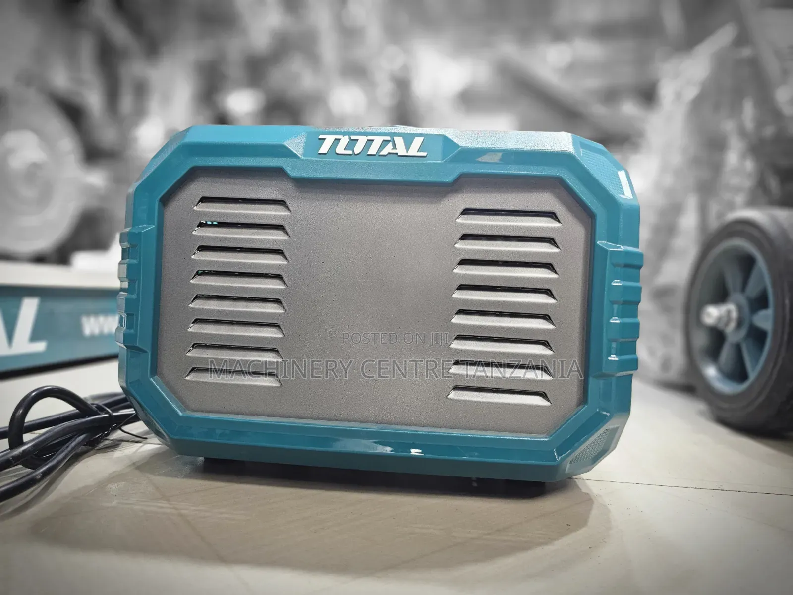 Total Battery Charger 12v/24v