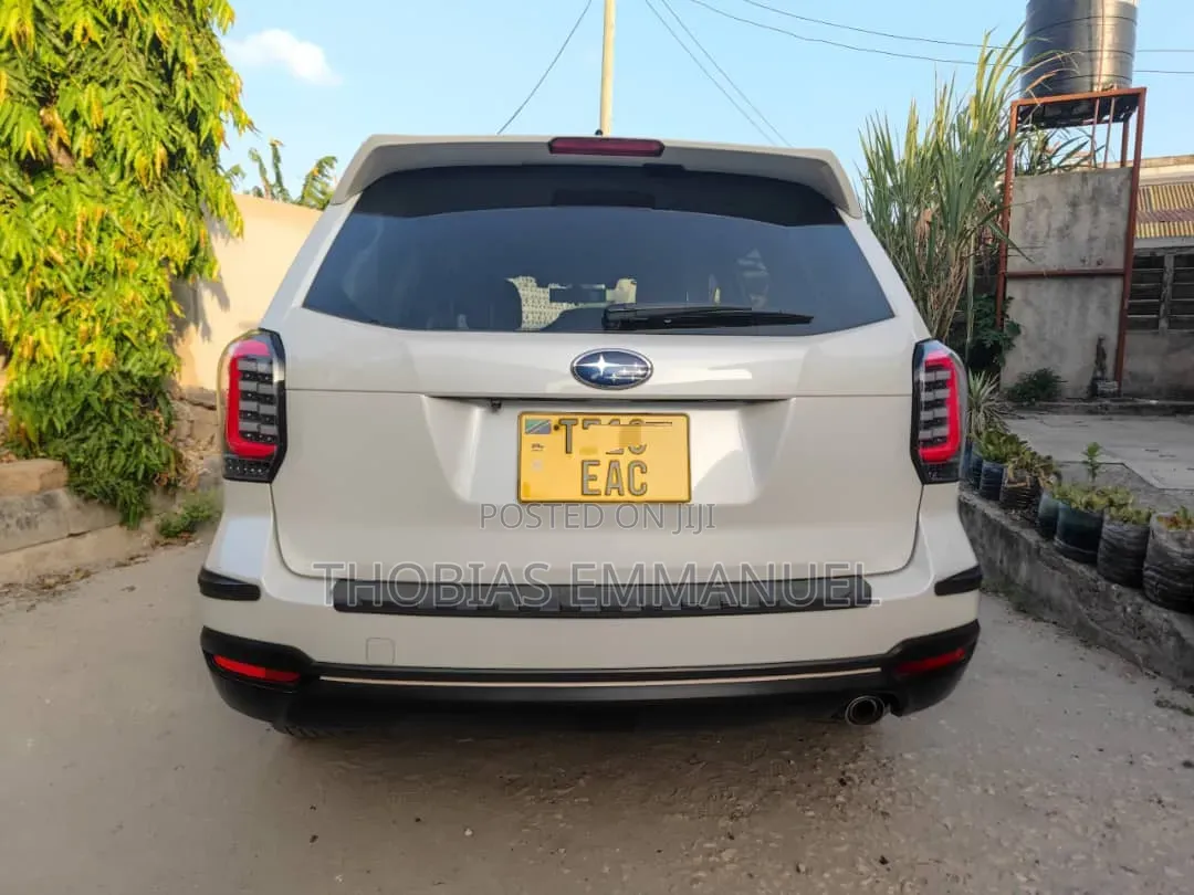 Subaru Forester 2013 White
