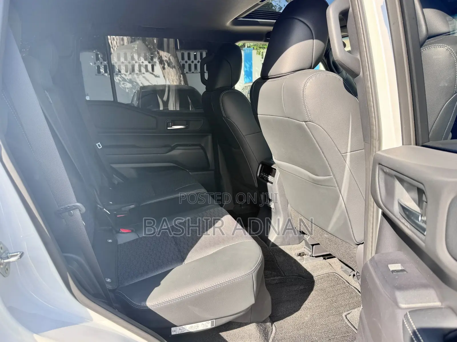 Toyota Land Cruiser Prado 2.7 2025 White