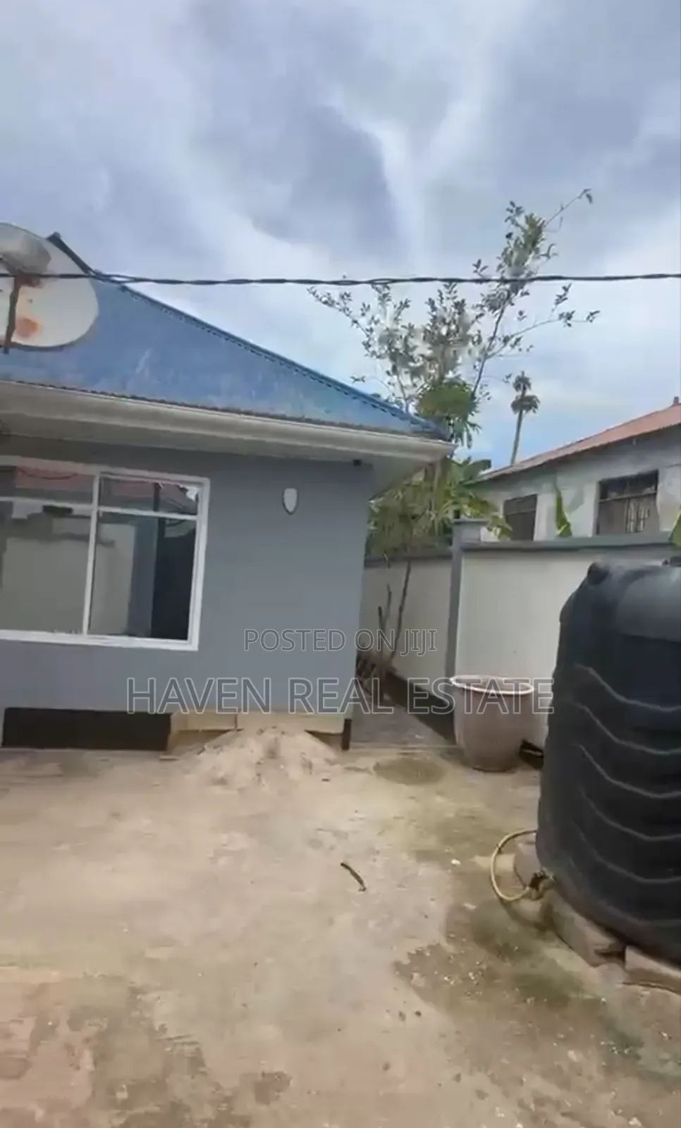 4bdrm House in Goba for sale