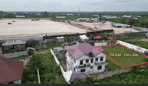 Kiwanja Kiko Kiwengwa