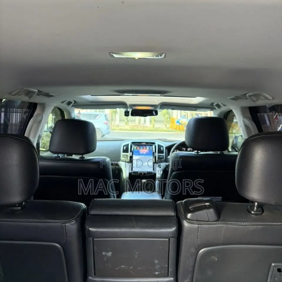 Toyota Land Cruiser 4.6 V8 ZX 2015 Black