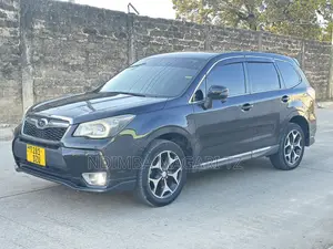 Subaru Forester 2014 Black