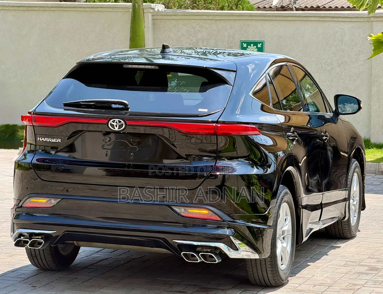 Toyota Harrier 2.0 2021 Matt Black