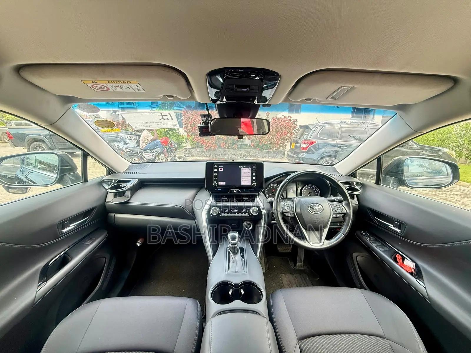 Toyota Harrier 2.0 2021 Matt Black