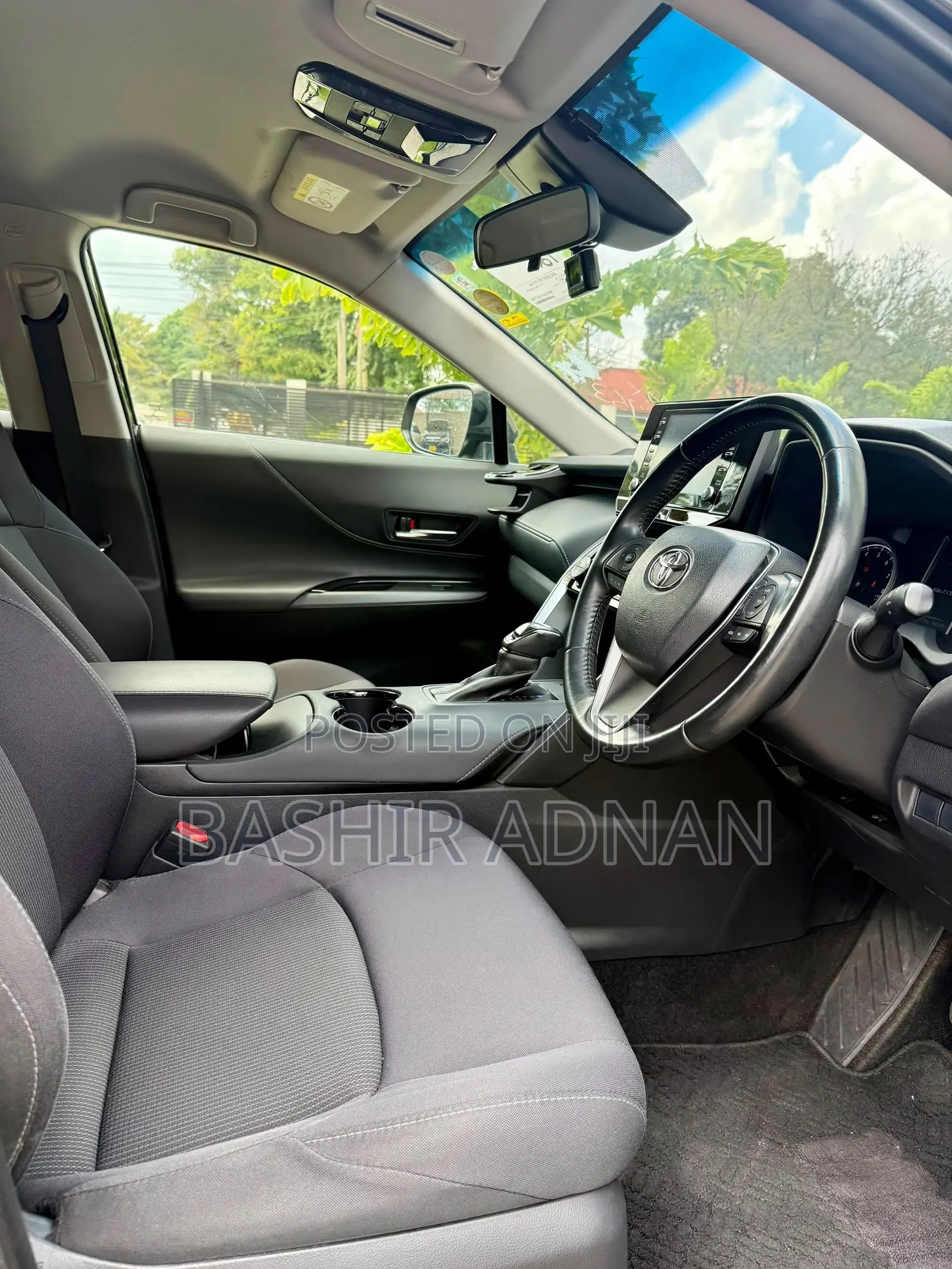 Toyota Harrier 2.0 2021 Matt Black