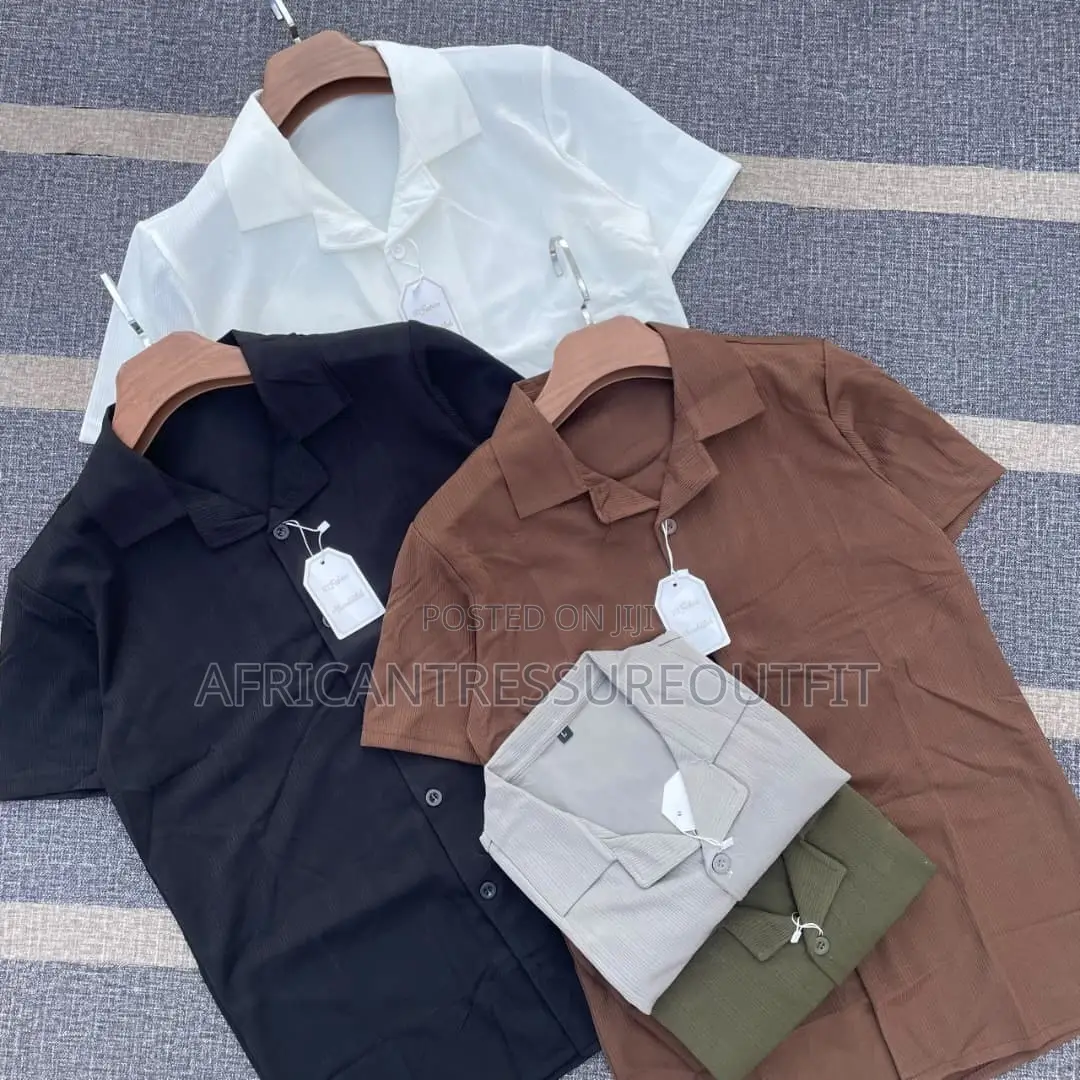 Style Shorts-Sleeves Shirts Features Relaxed Cuban Collar Collection