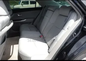 Toyota Crown 2010 Black