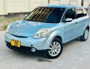 Mazda Verisa 2008 Blue