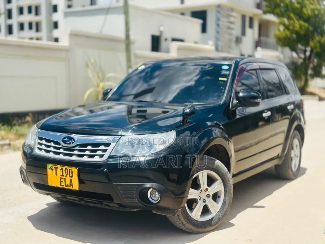Subaru Forester 2010 Black