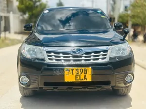 Subaru Forester 2010 Black