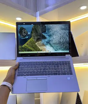 Laptop HP ZBook 15u G5 16GB Intel Core i7 SSD 256GB