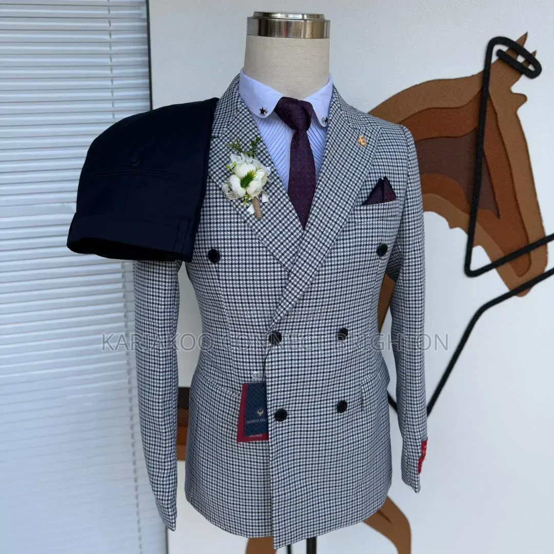 Grey Houndstooth Double-Breasted Three-Piece Suit