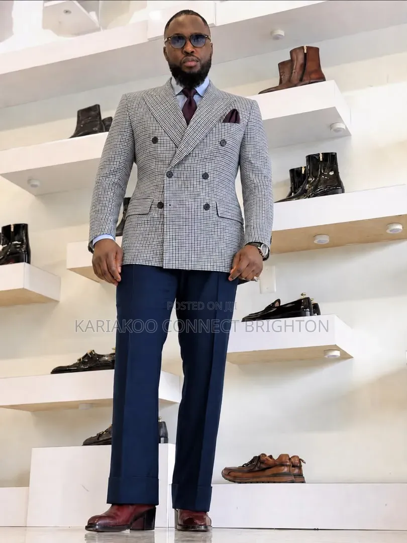 Grey Houndstooth Double-Breasted Three-Piece Suit
