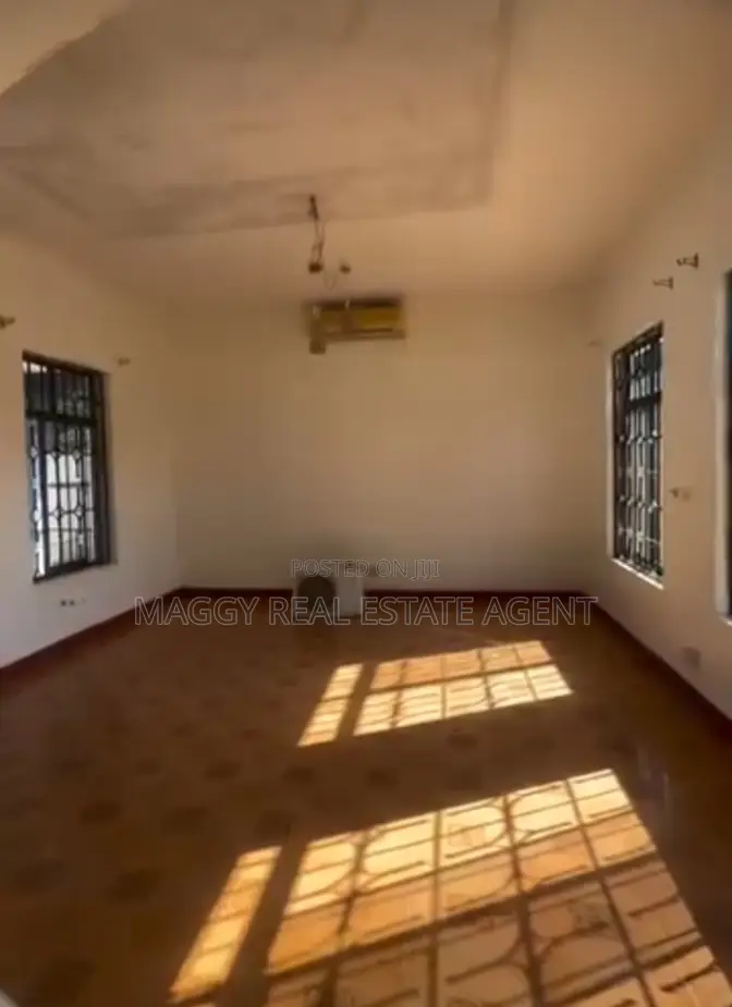 5bdrm House in Mbezi Beach Makonde for rent