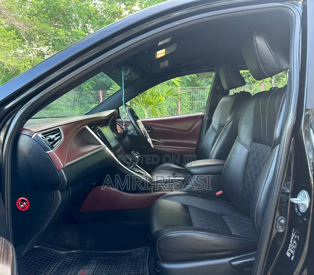 Toyota Harrier 2015 Black