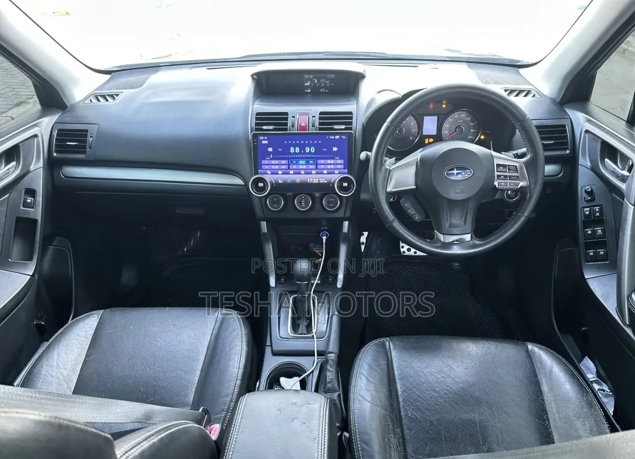 Subaru Forester 2015 Black