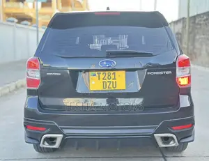 Subaru Forester 2015 Black