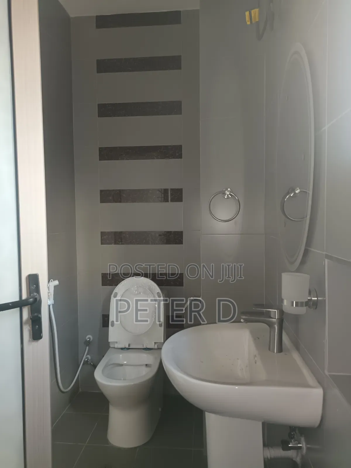 3bdrm Apartment in Kariakoo for sale
