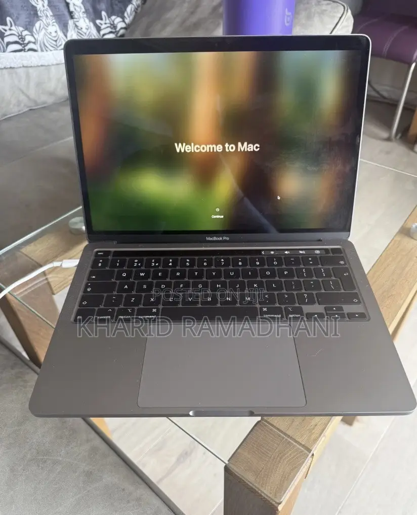 Laptop Apple MacBook Pro 2020 16GB Intel Core i5 SSD 512GB