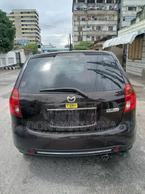 Mazda Verisa 2014 Maroon