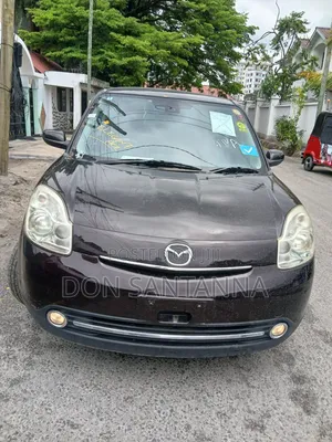 Mazda Verisa 2014 Maroon