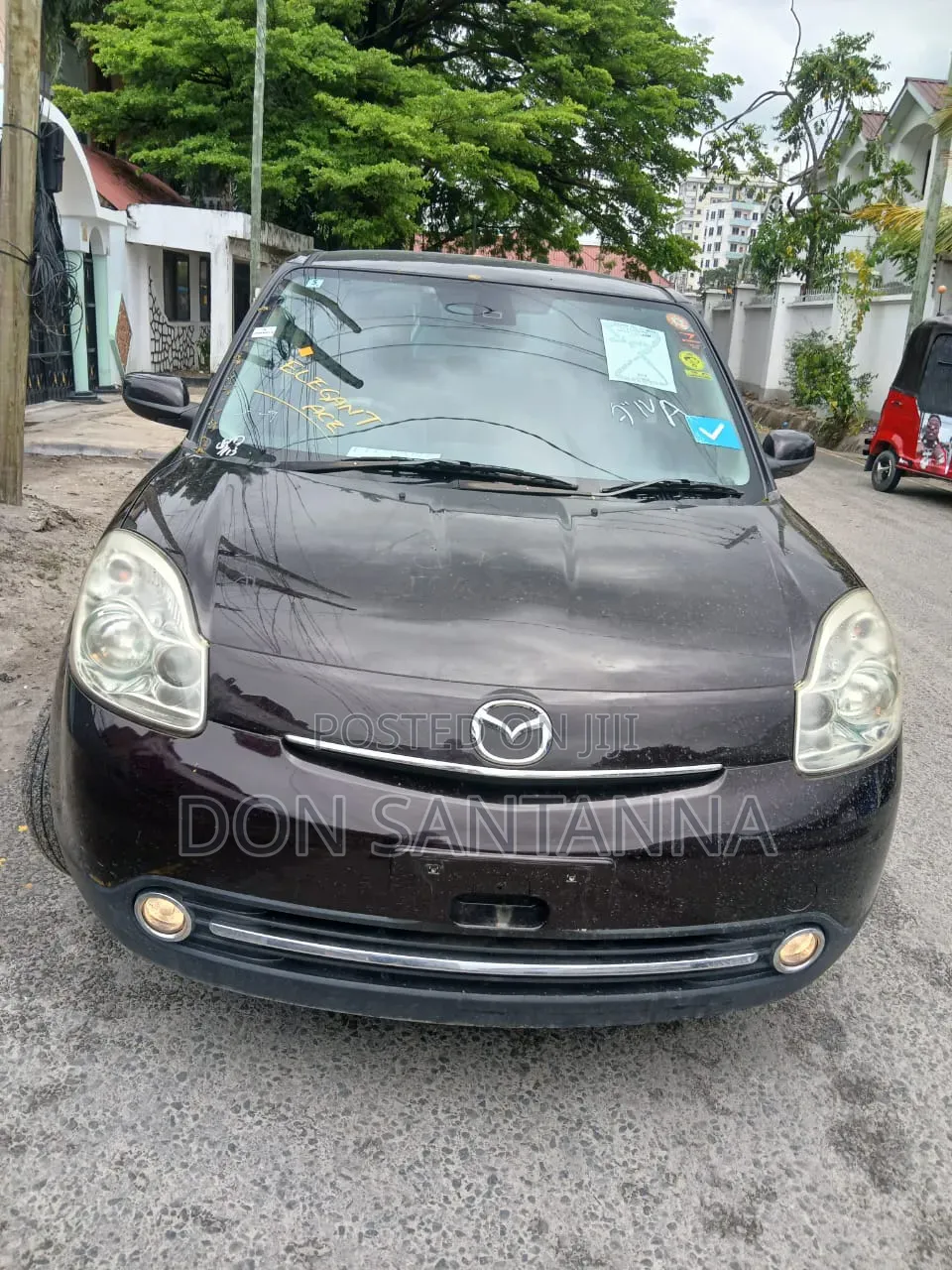 Mazda Verisa 2014 Maroon