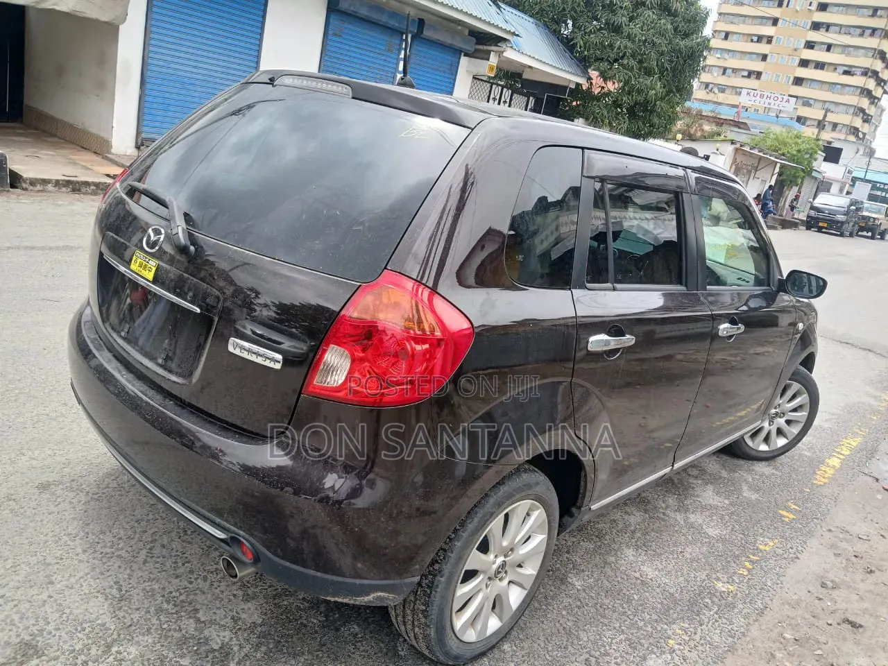 Mazda Verisa 2014 Maroon
