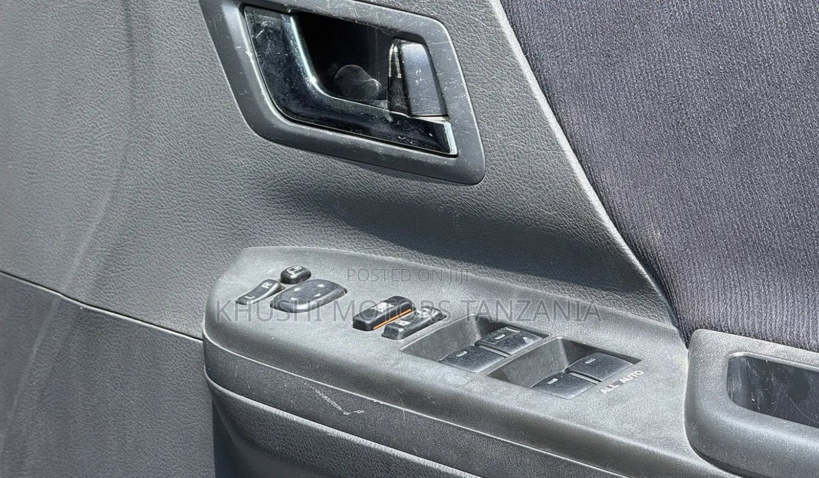 Toyota Alphard 2009
