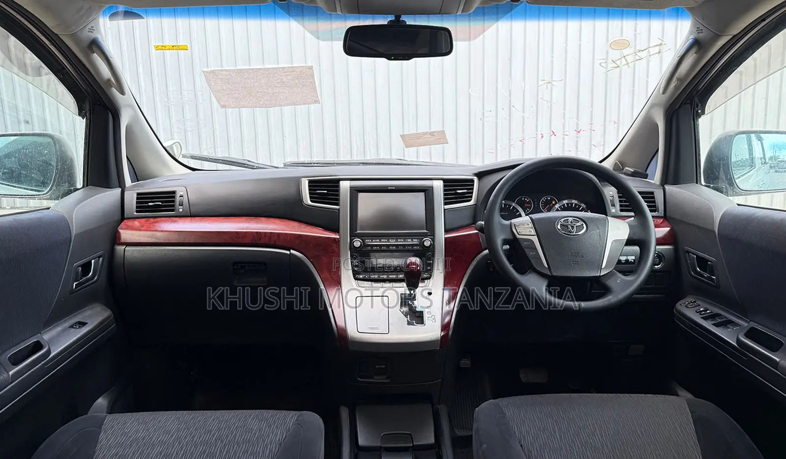 Toyota Alphard 2009