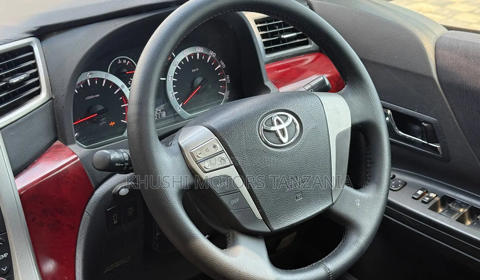 Toyota Alphard 2009