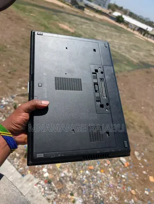 Laptop HP EliteBook 8570W 8GB Intel Core i7 HDD 320GB