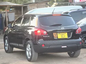 Nissan Dualis 2010 Black