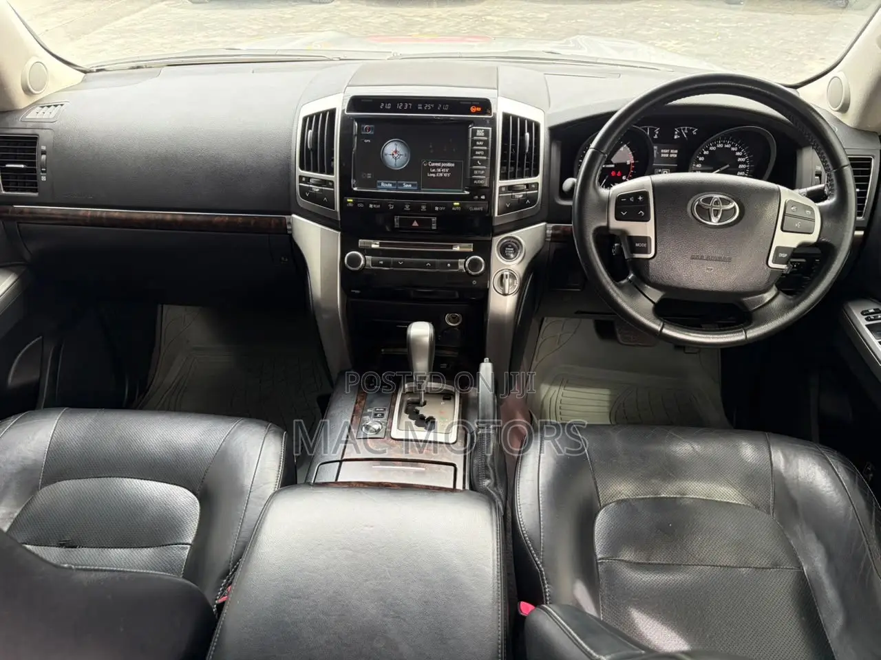 Toyota Land Cruiser 2015 Silver