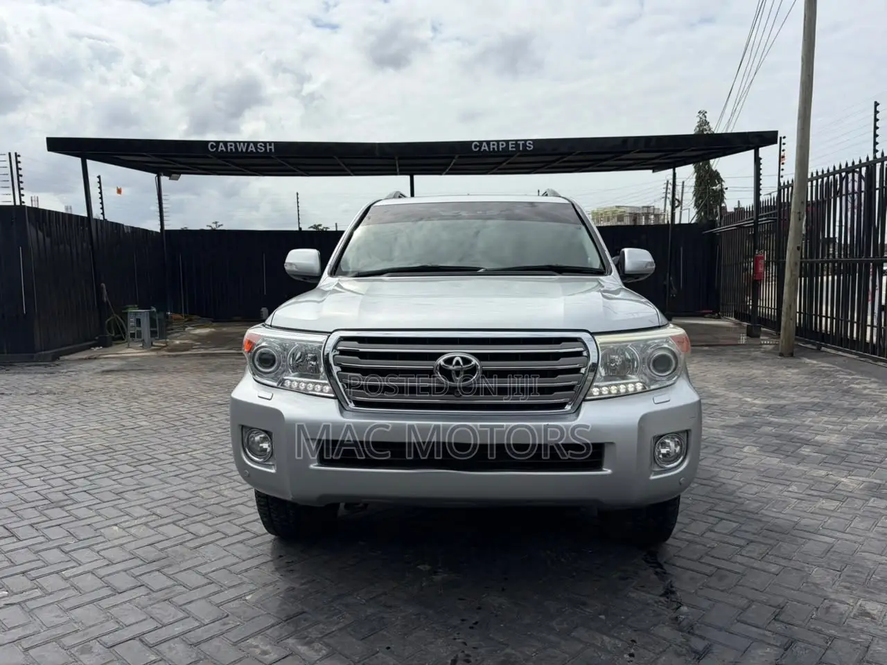 Toyota Land Cruiser 2015 Silver