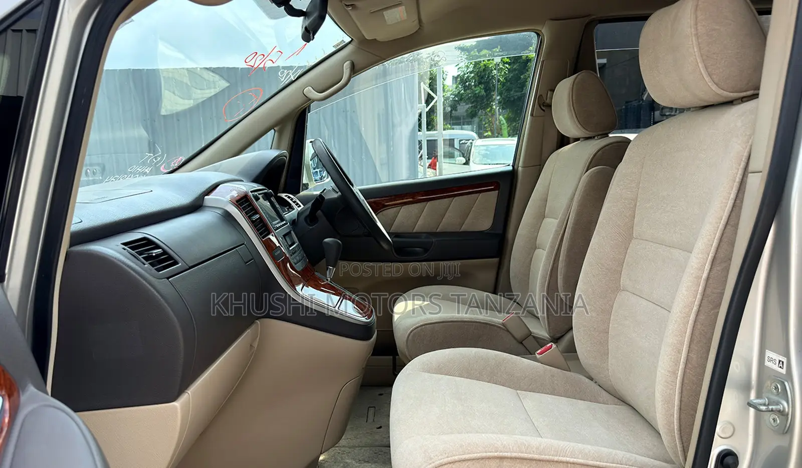 Toyota Alphard 2008
