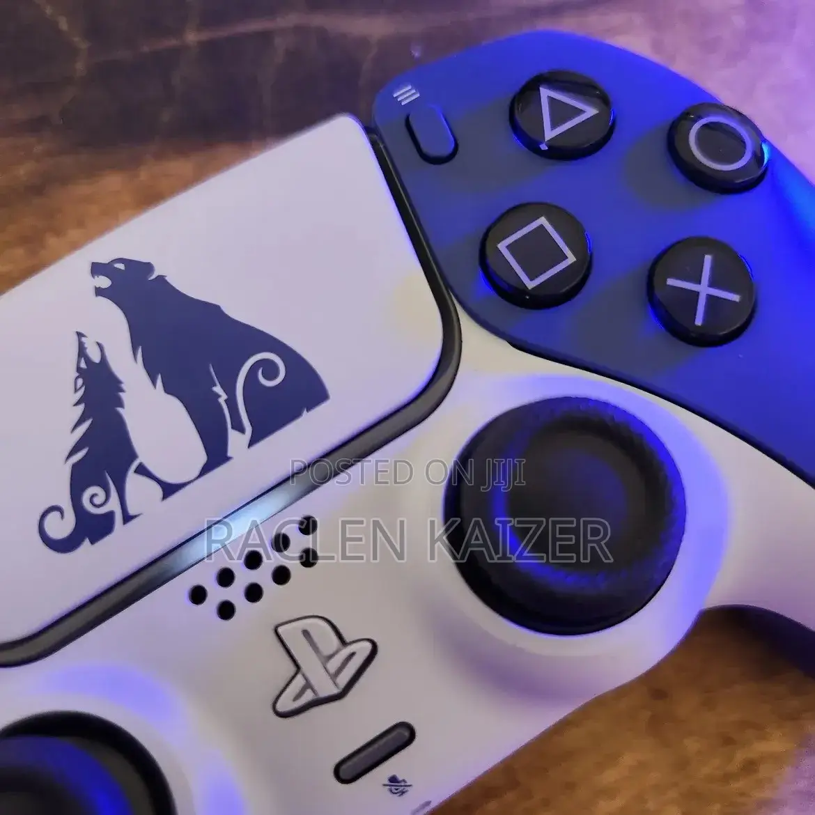 PlayStation 5 Gow Ragnarok Controller