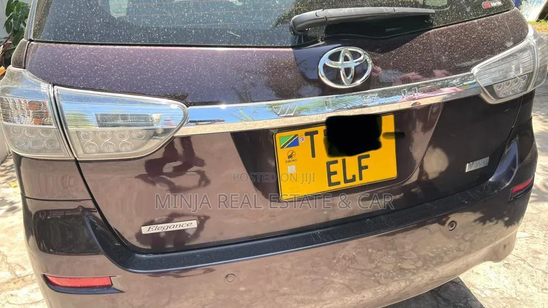 Toyota Wish 2014