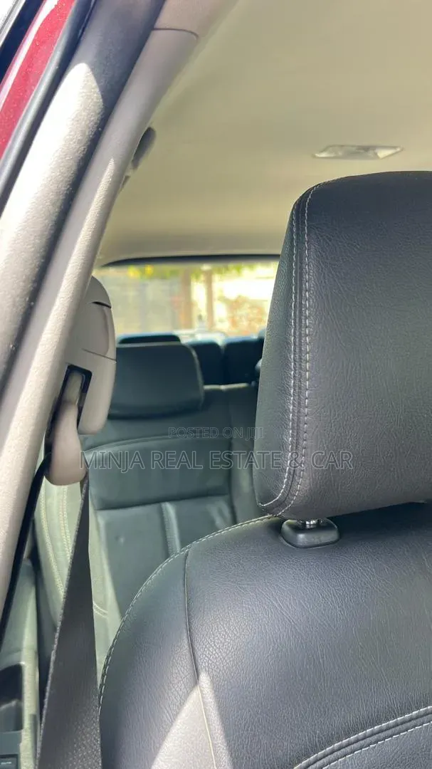 Toyota Wish 2014