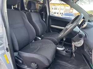 Toyota IST 2003 Silver