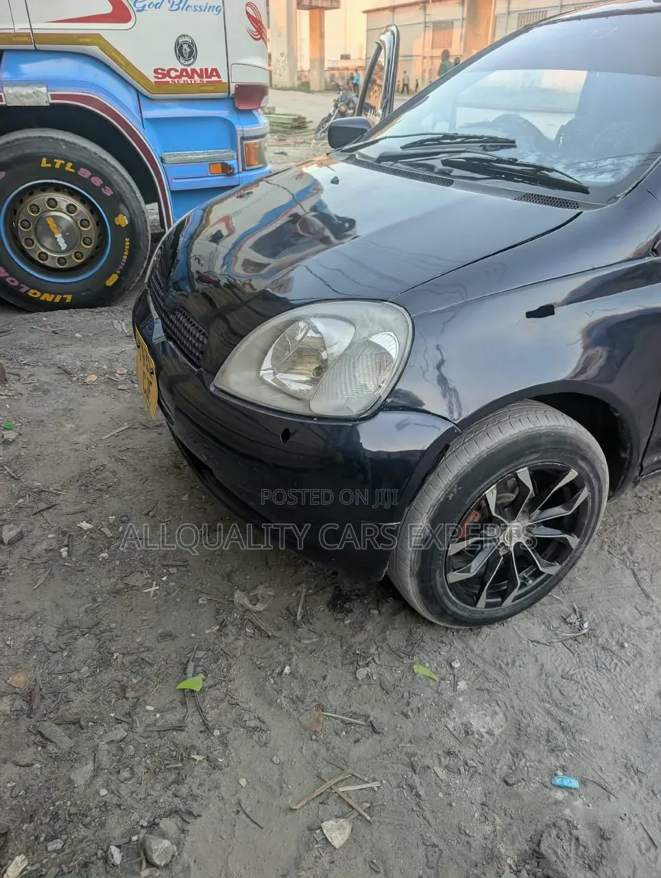 Toyota Vitz 2002