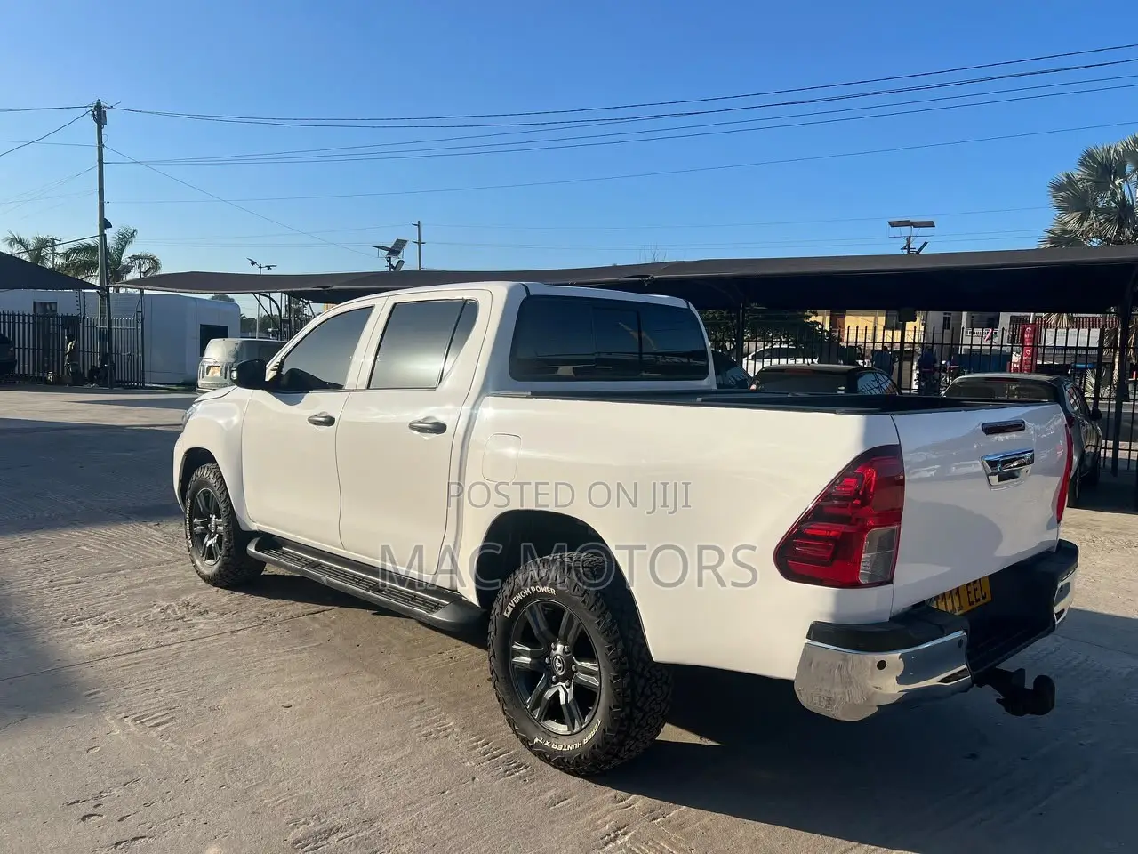 Toyota Hilux Revo Double Cab Deisel 2.8 AWD 2022 White