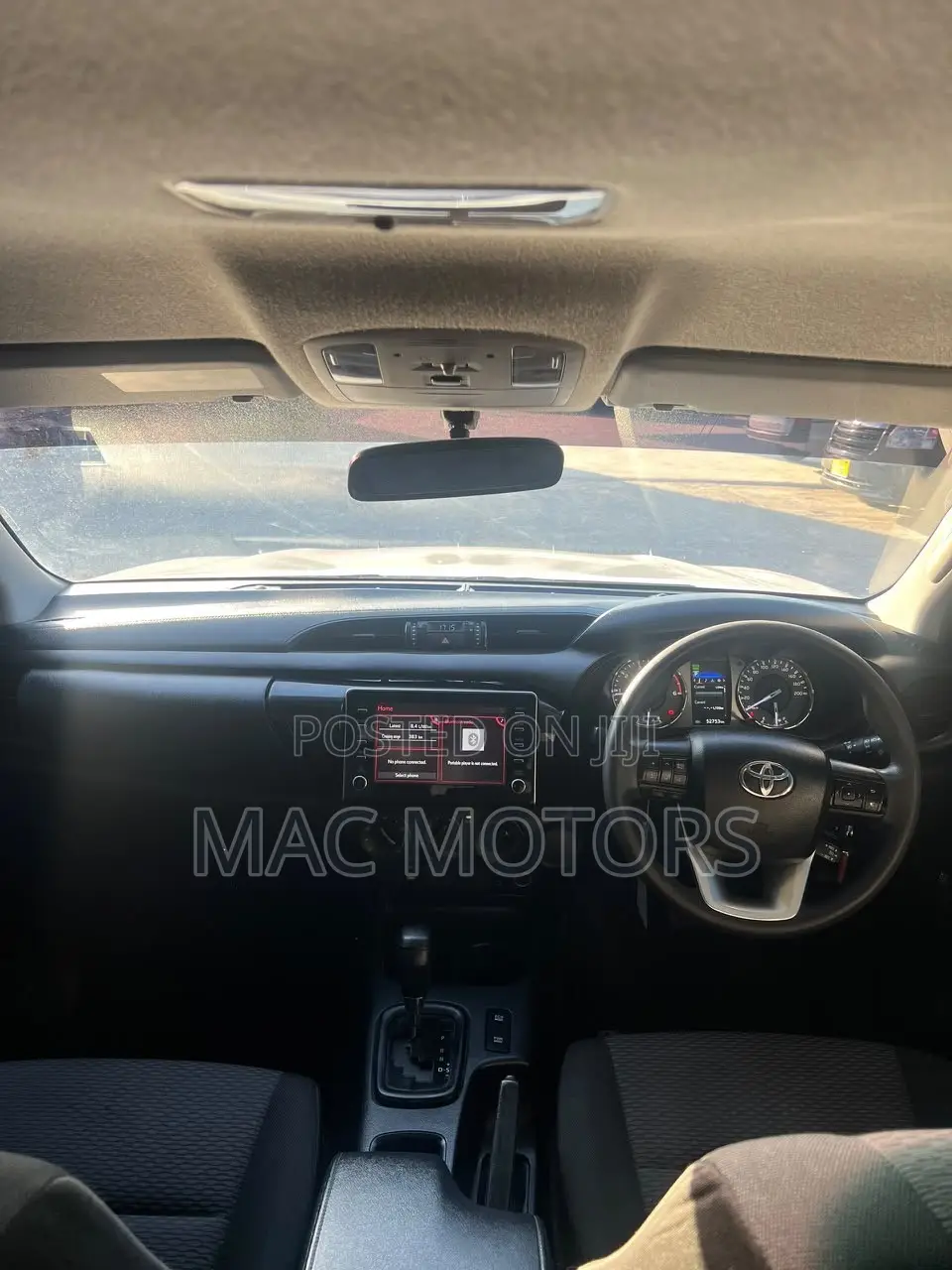 Toyota Hilux Revo Double Cab Deisel 2.8 AWD 2022 White