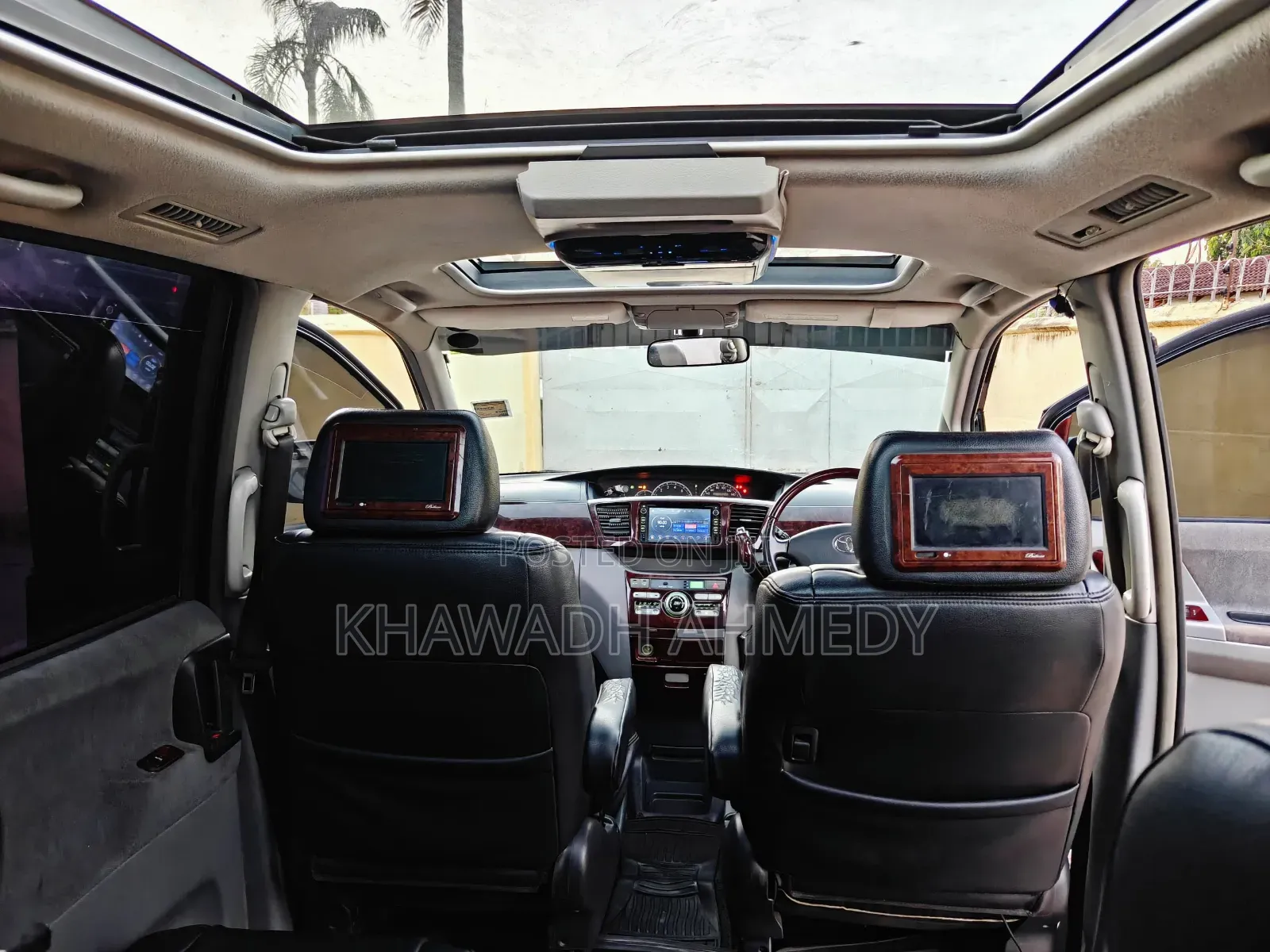 Toyota Noah 2004 Black