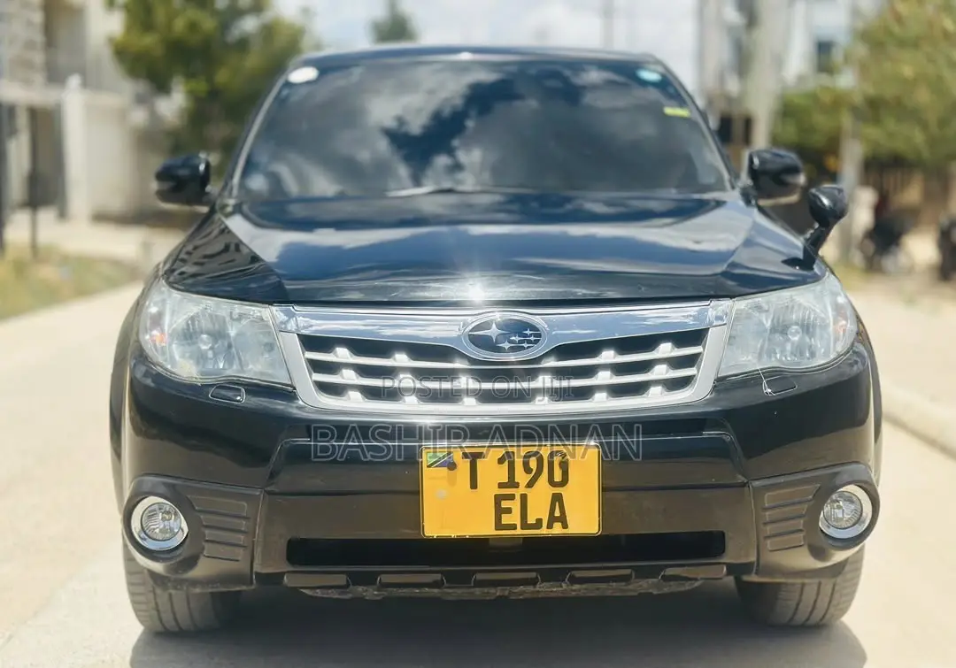 Subaru Forester 2011 Black